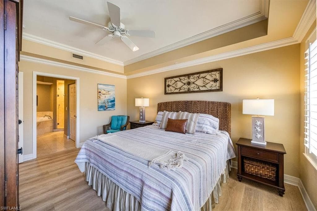410 Bayfront Pl 2407, Naples, FL 34102-11