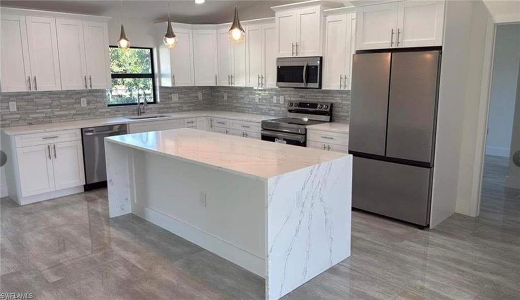 4210 35th St SW, Lehigh Acres, FL 33976-8