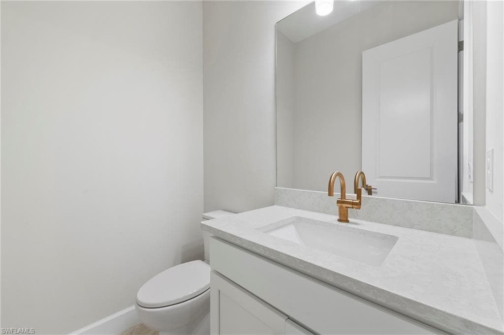 15328 Lucerna St 202, Naples, FL 34114-25
