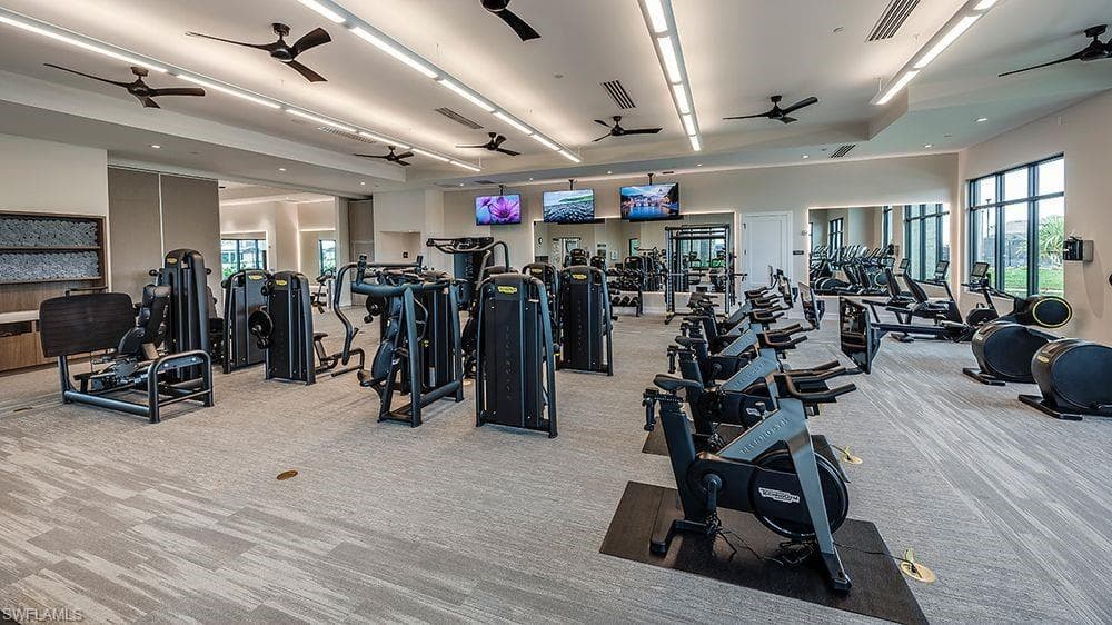 15328 Lucerna St 202, Naples, FL 34114-31