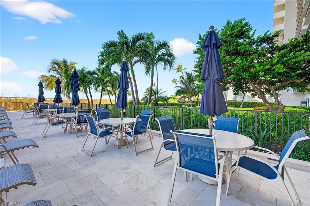 180 Seaview Ct 1002, Marco Island, FL 34145-26