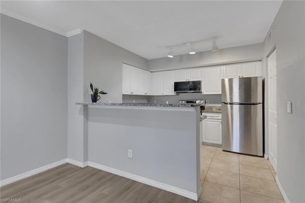 8659 River Homes Ln 1105, Bonita Springs, FL 34135-7