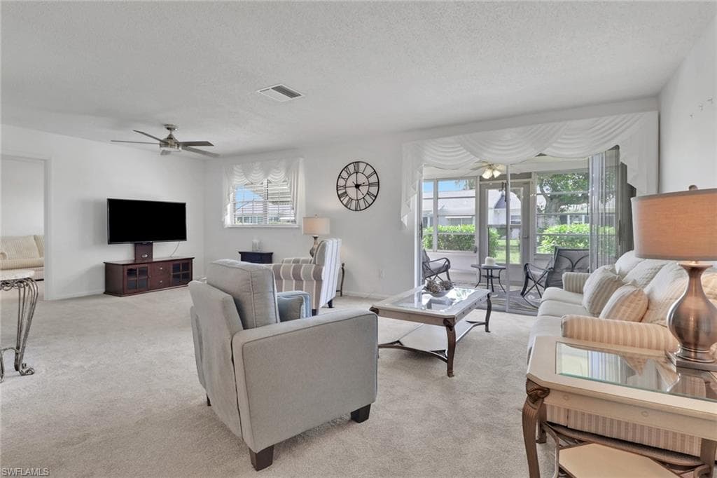 7032 Cedarhurst Dr, Fort Myers, FL 33919-9