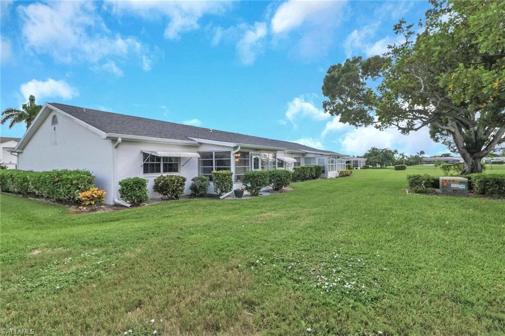 7032 Cedarhurst Dr, Fort Myers, FL 33919-27