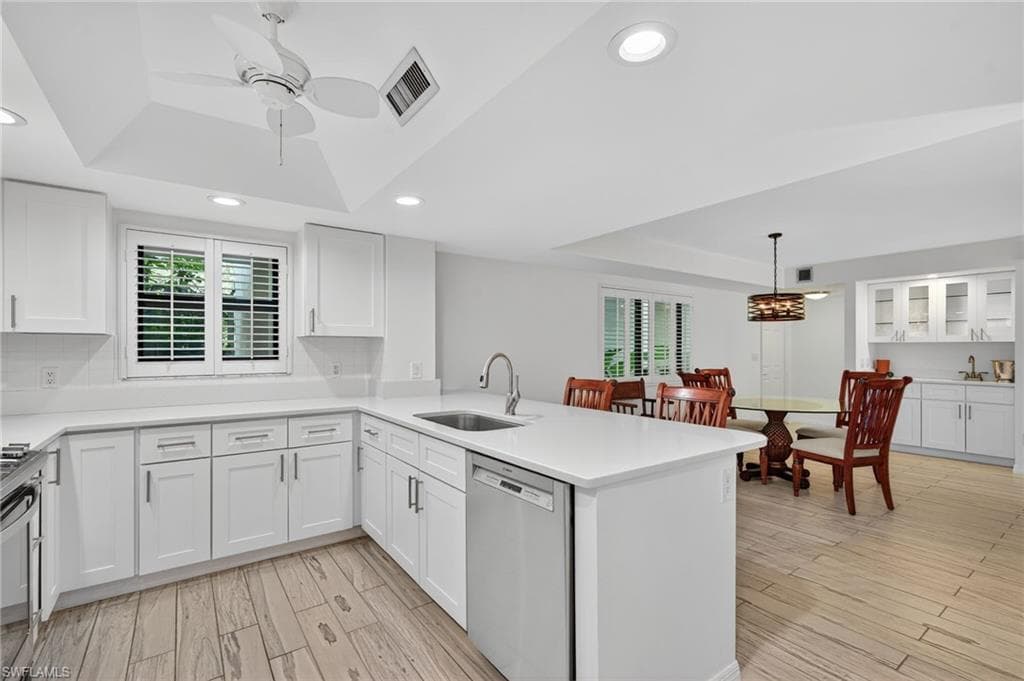 1637 Spoonbill Ln 1637a, Naples, FL 34105-9