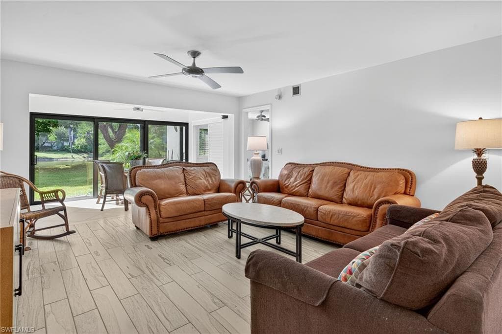 1637 Spoonbill Ln 1637a, Naples, FL 34105-13