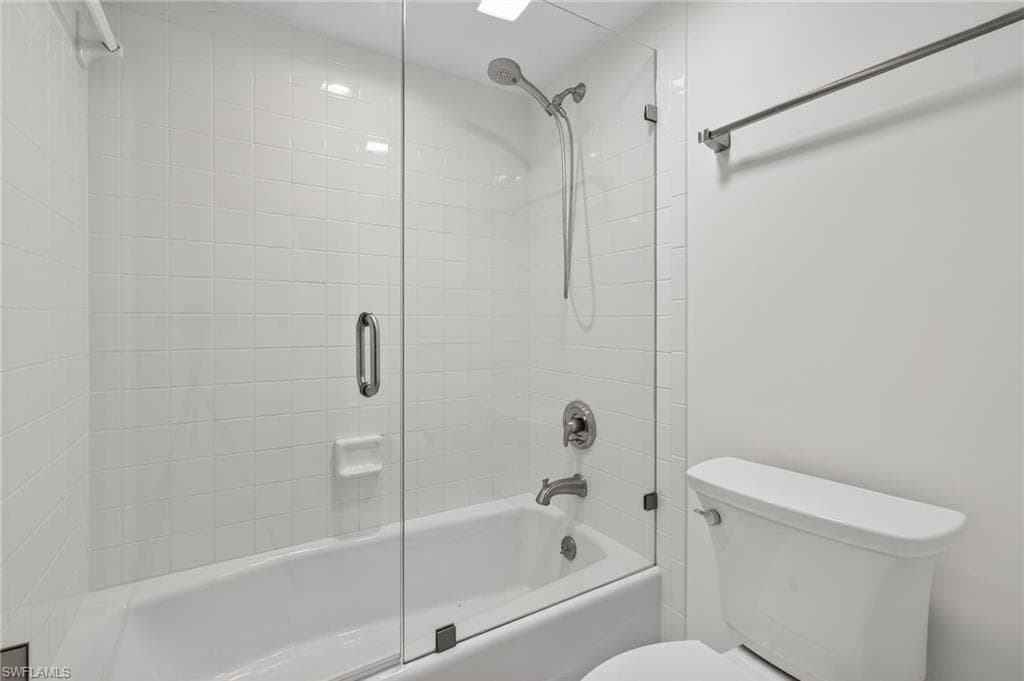 1637 Spoonbill Ln 1637a, Naples, FL 34105-18