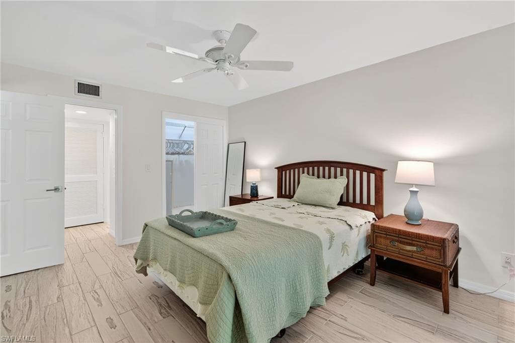 1637 Spoonbill Ln 1637a, Naples, FL 34105-21