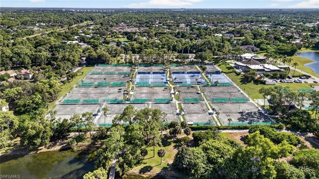 1637 Spoonbill Ln 1637a, Naples, FL 34105-39