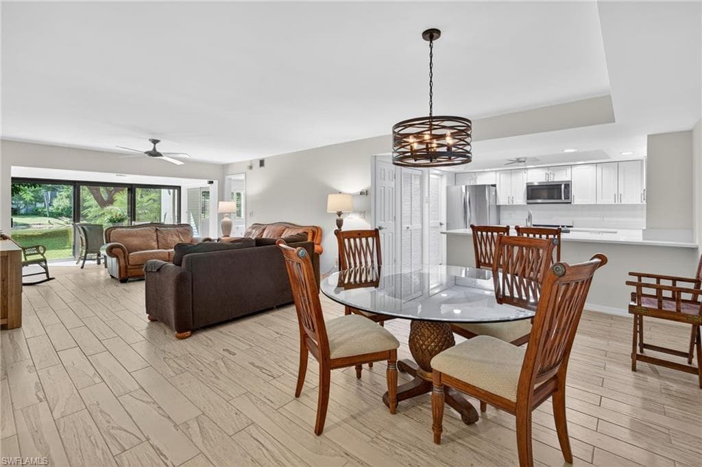 1637 Spoonbill Ln 1637a, Naples, FL 34105-3
