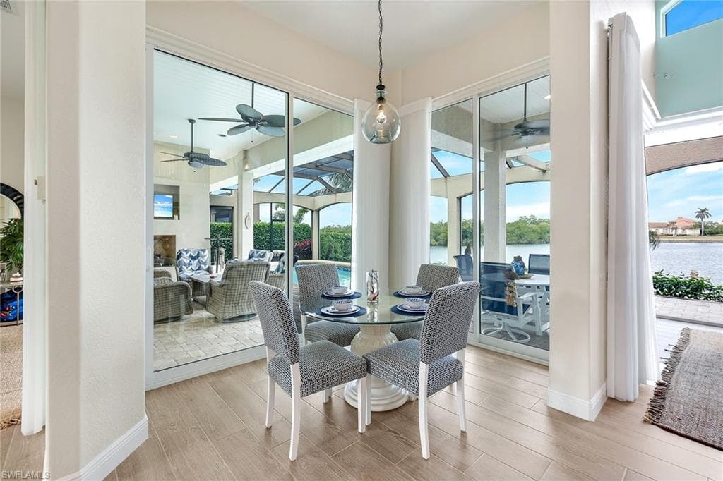 650 Rockport Ct, Marco Island, FL 34145-14