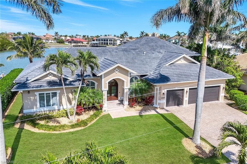 650 Rockport Ct, Marco Island, FL 34145-2