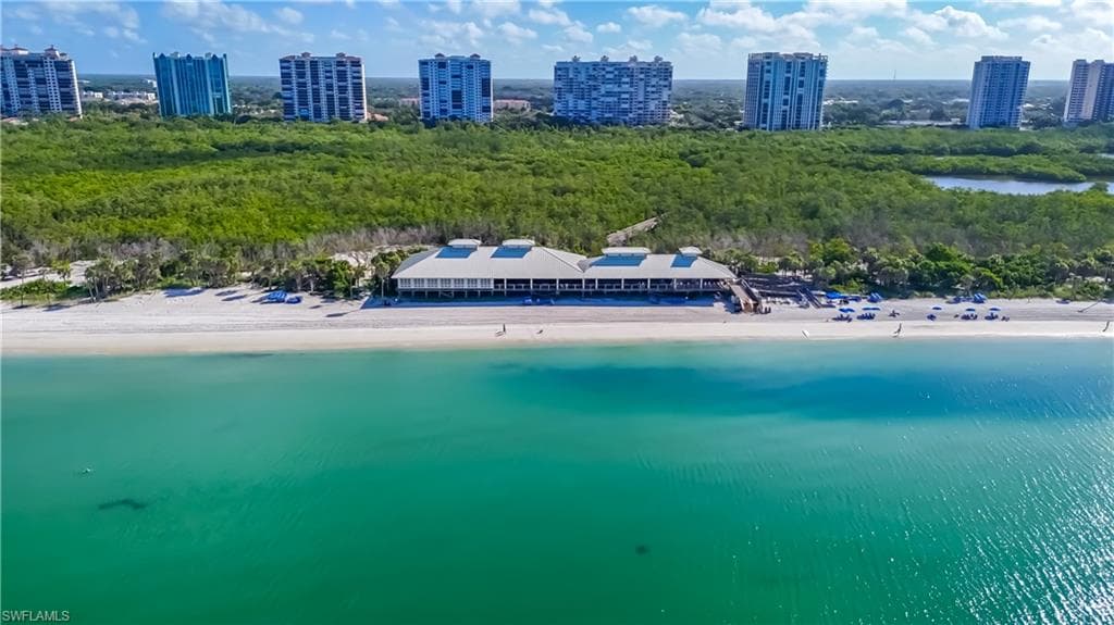 8169 Via Vecchia, Naples, FL 34108-31