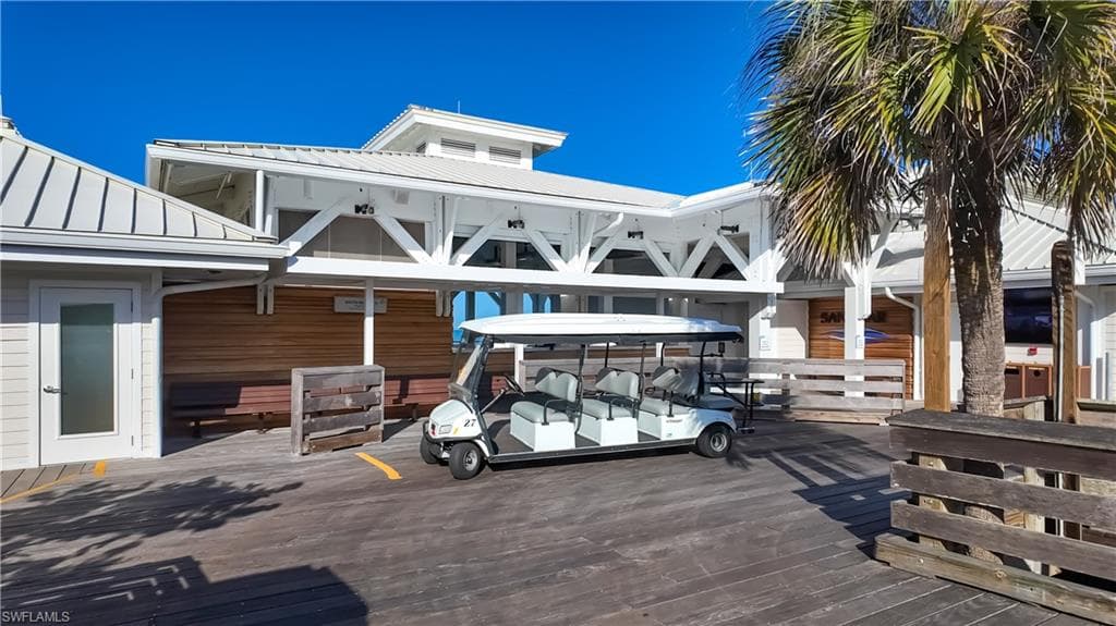 8169 Via Vecchia, Naples, FL 34108-33