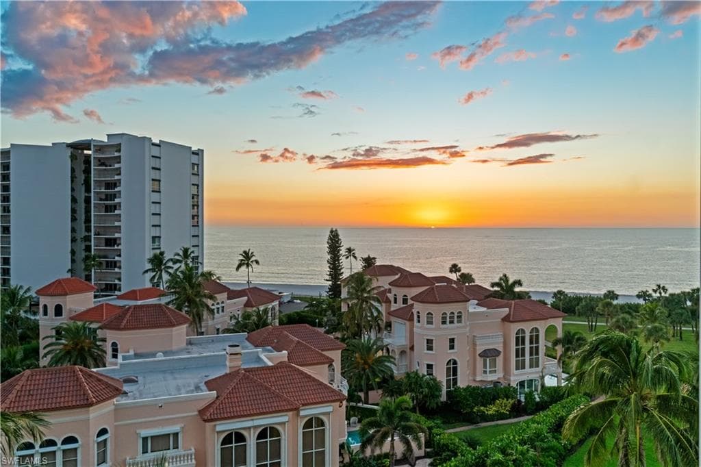 3971 Gulf Shore Blvd N 802, Naples, FL 34103-8