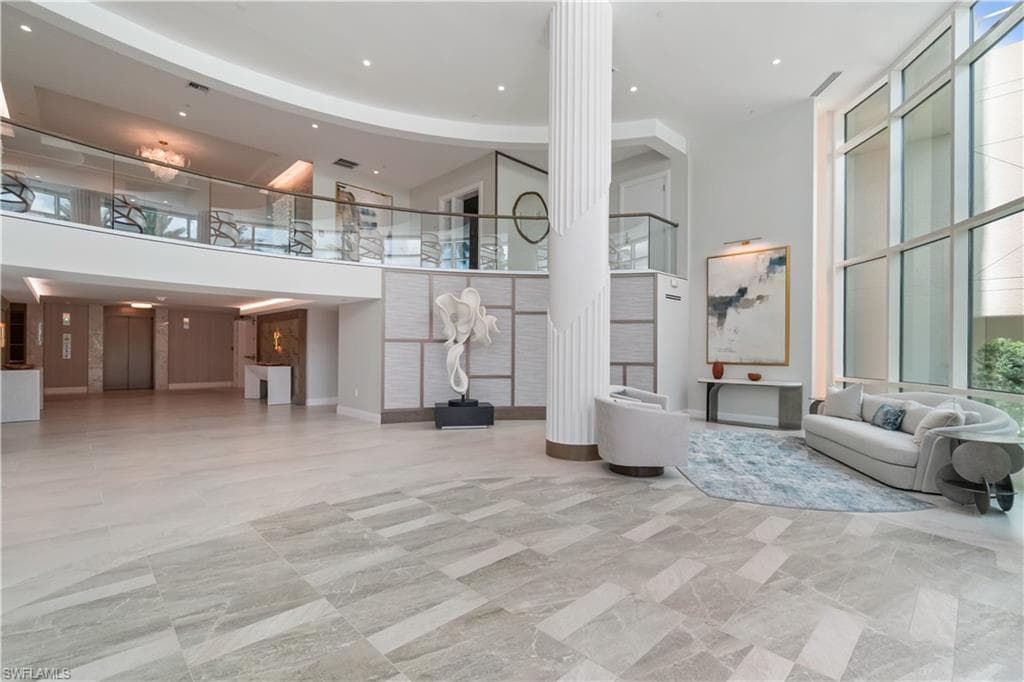 3971 Gulf Shore Blvd N 802, Naples, FL 34103-32