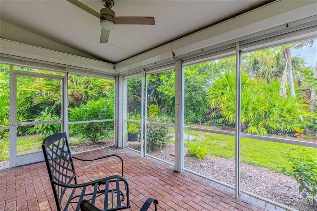 314 Melrose Pl 33, Naples, FL 34104-22