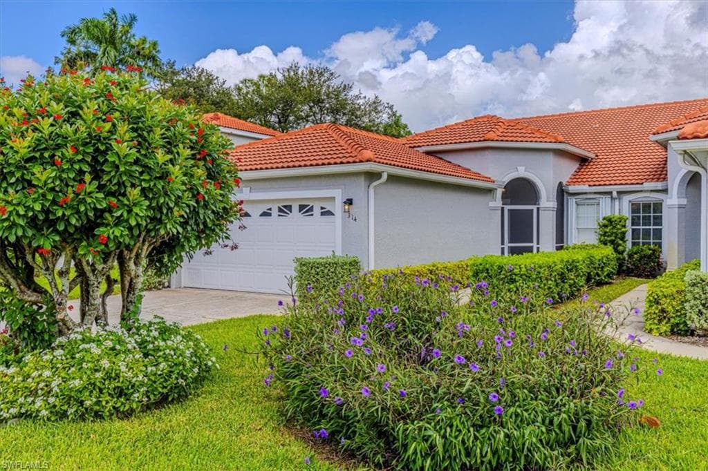 314 Melrose Pl 33, Naples, FL 34104-7