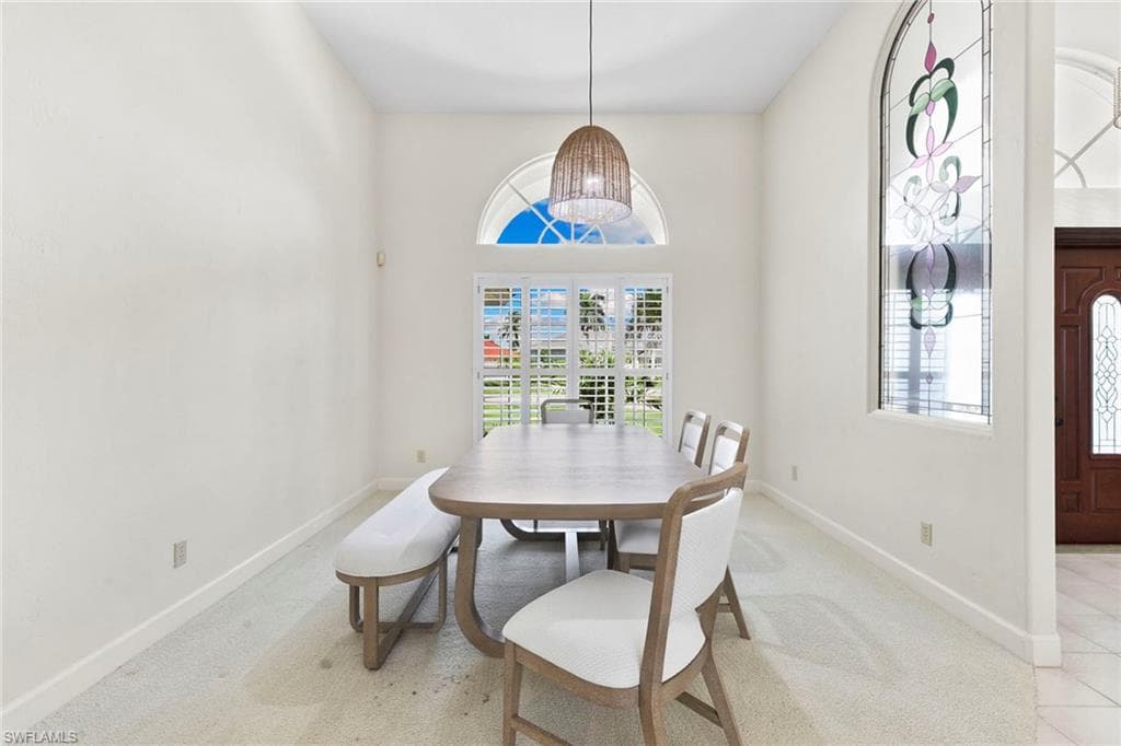 800 Arcadia Ct, Marco Island, FL 34145-10