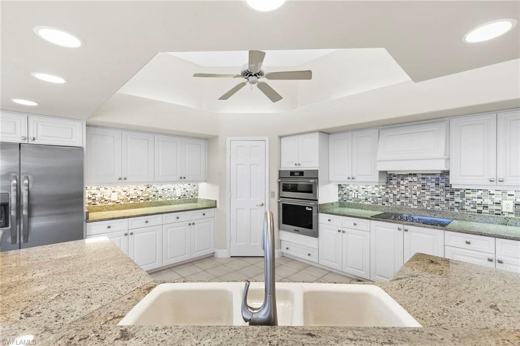 800 Arcadia Ct, Marco Island, FL 34145-14