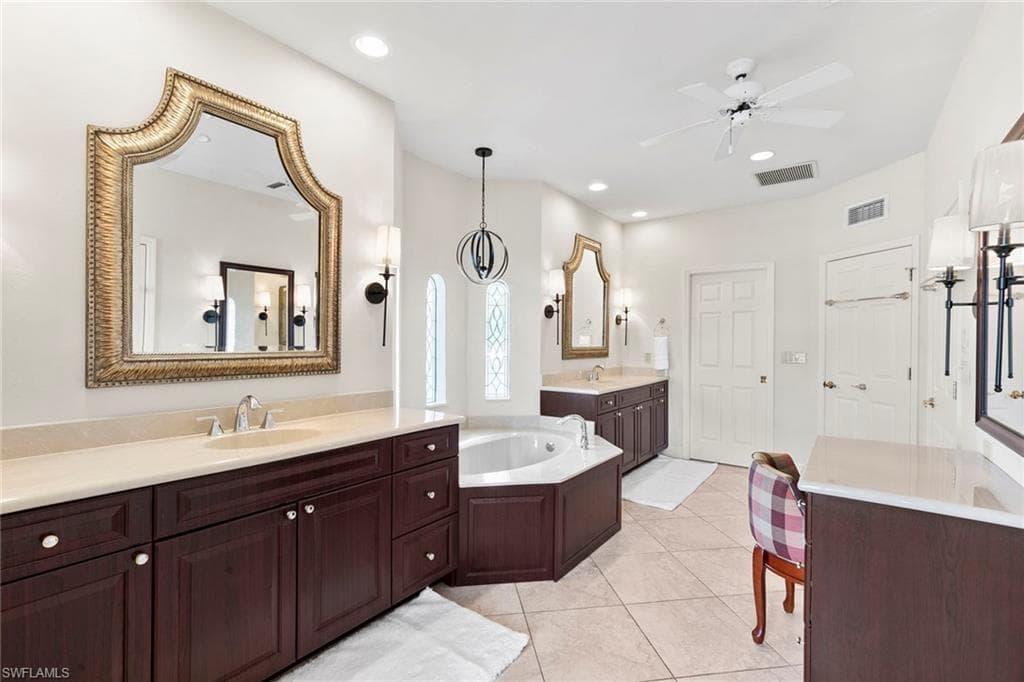 800 Arcadia Ct, Marco Island, FL 34145-23