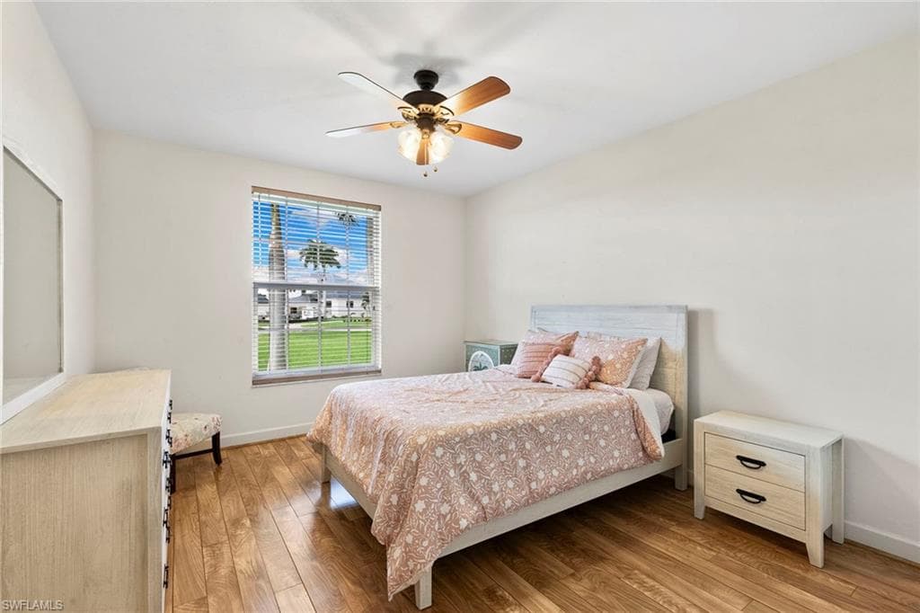 800 Arcadia Ct, Marco Island, FL 34145-25