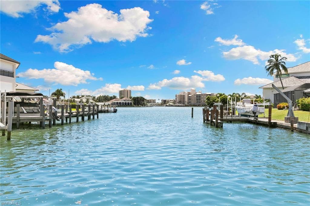 800 Arcadia Ct, Marco Island, FL 34145-37