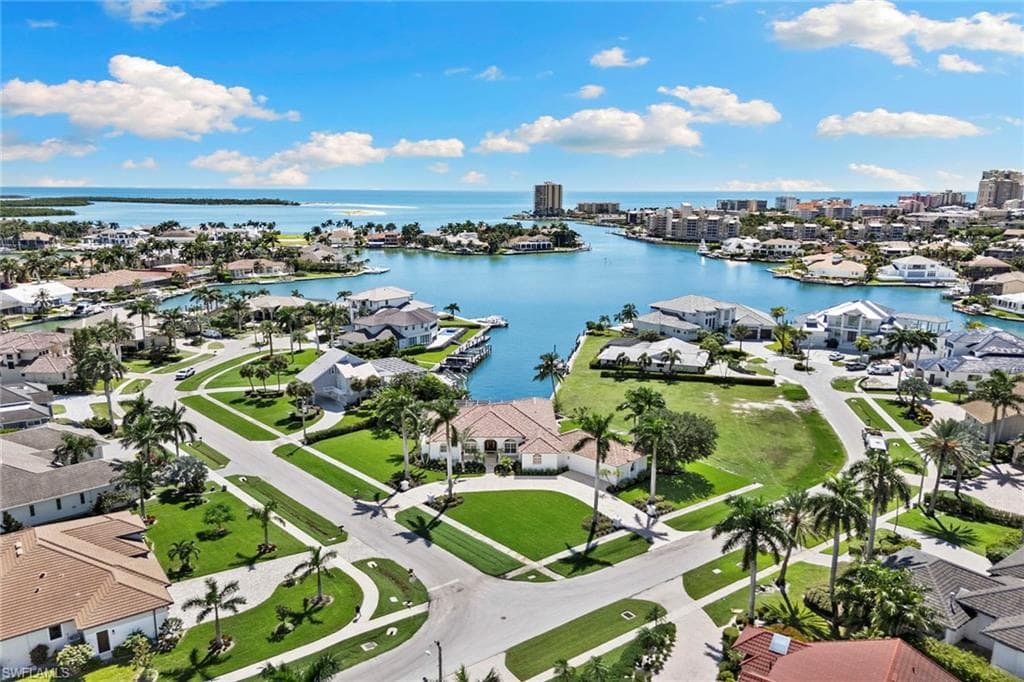 800 Arcadia Ct, Marco Island, FL 34145-39