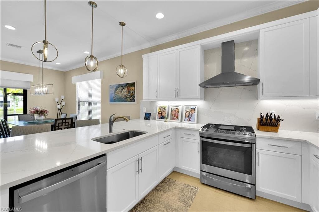 20337 Fair Oak Ln, Estero, FL 33928-8