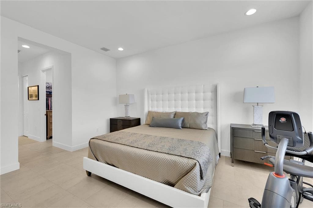 20337 Fair Oak Ln, Estero, FL 33928-20