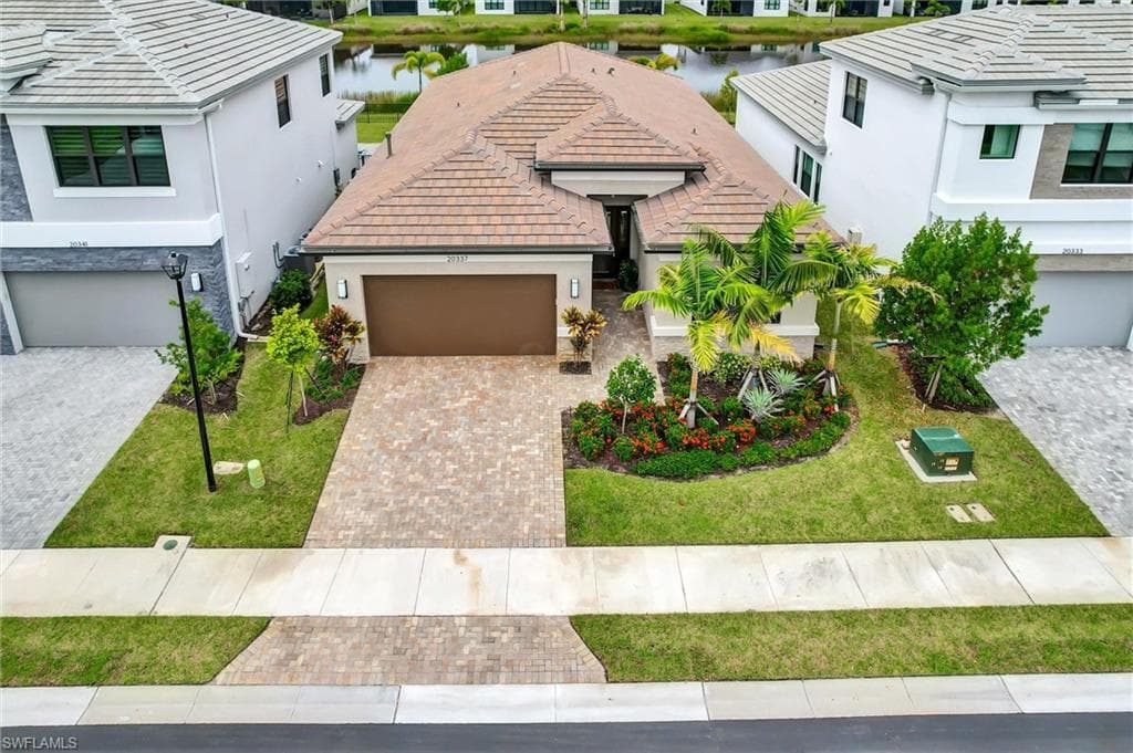 20337 Fair Oak Ln, Estero, FL 33928-31