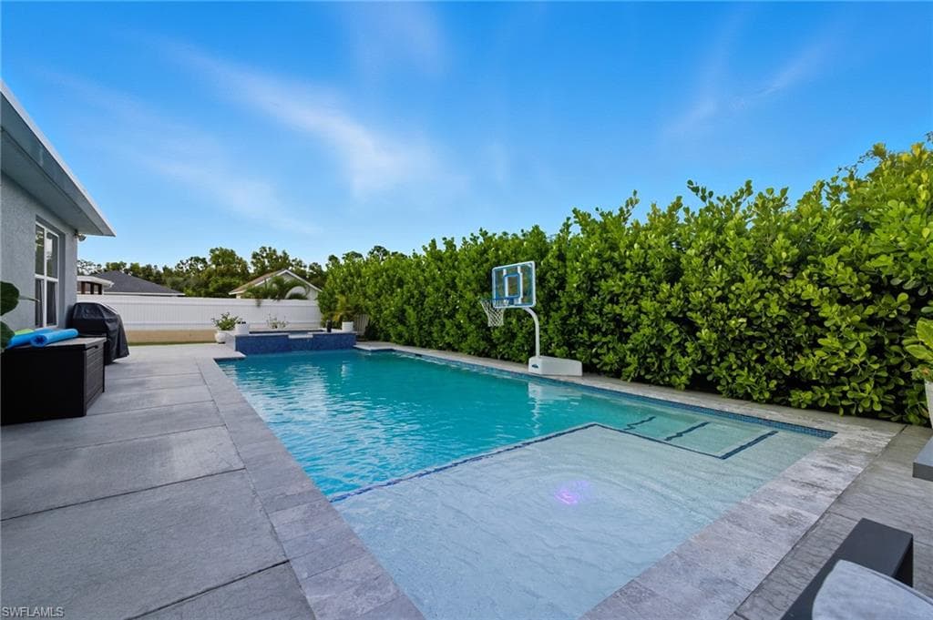 10300 Windley Key Ter, Bonita Springs, FL 34135-34