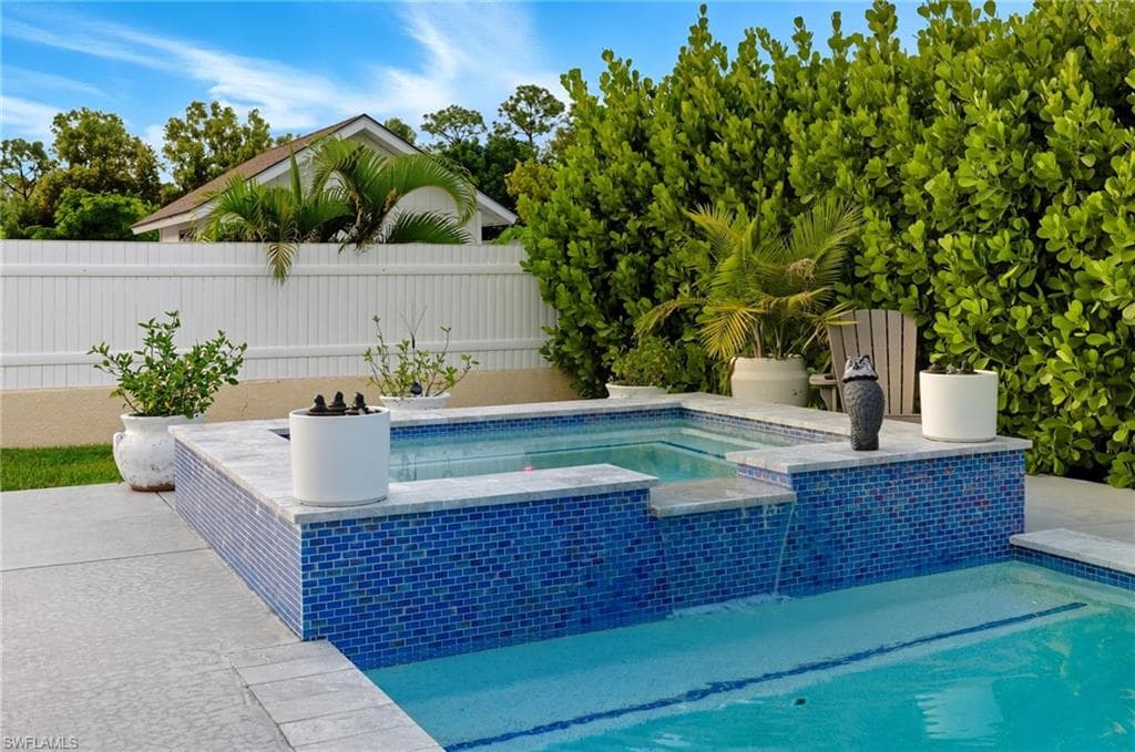 10300 Windley Key Ter, Bonita Springs, FL 34135-37