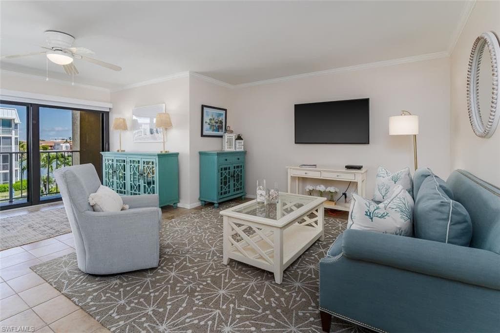 3450 Gulf Shore Blvd N 315, Naples, FL 34103-7