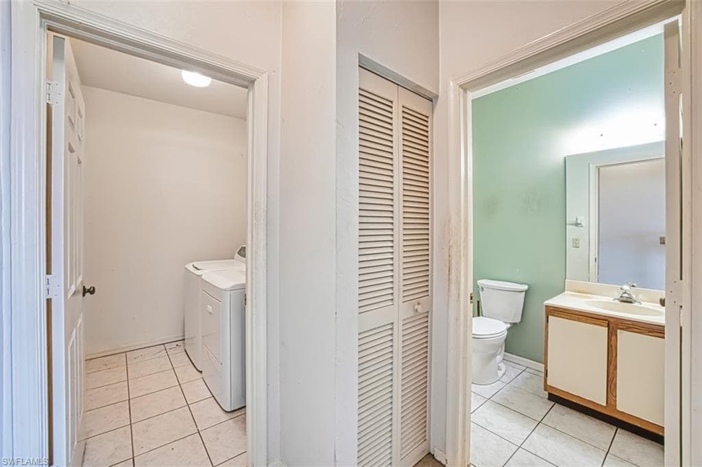 4281 22nd Ave SW 79, Naples, FL 34116-29