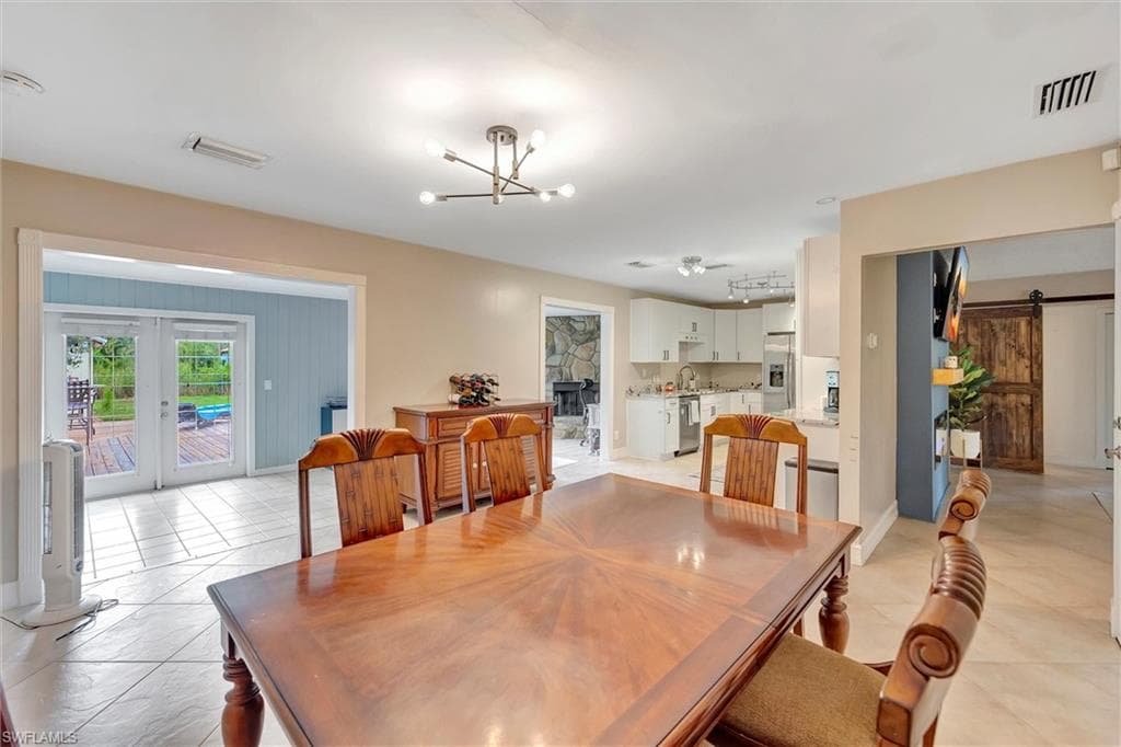 3771 11th Ave SW, Naples, FL 34117-19