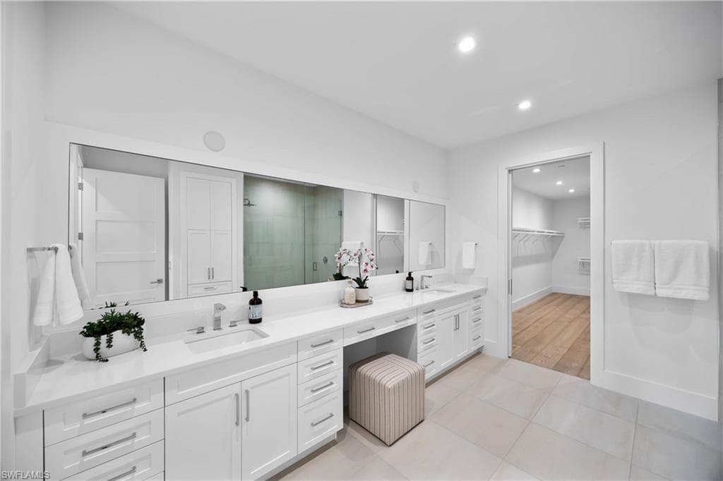 3291 Dorado Ln 101, Naples, Fl 34114-24