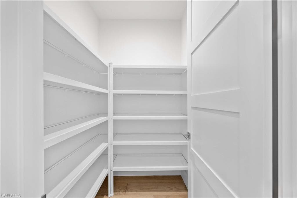 3291 Dorado Ln 101, Naples, Fl 34114-32