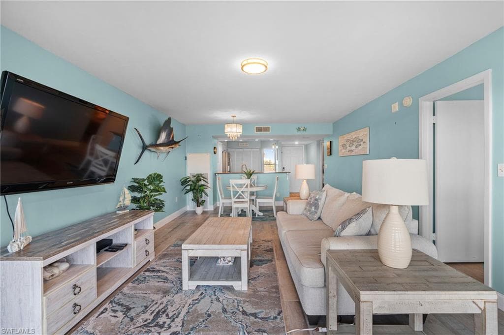 200 Stevens Landing Dr B305, Marco Island, FL 34145-11