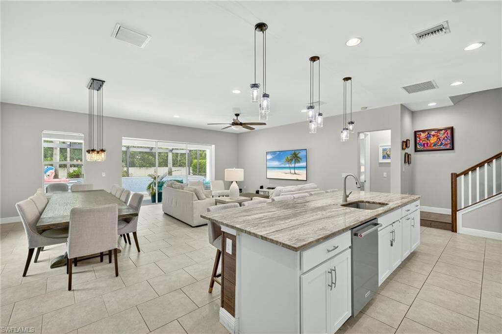 3604 Pilot Cir, Naples, FL 34120-13