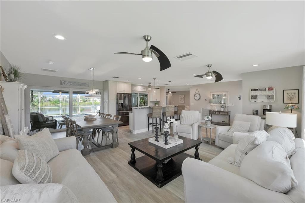 410 Yellowbird St, Marco Island, FL 34145-9