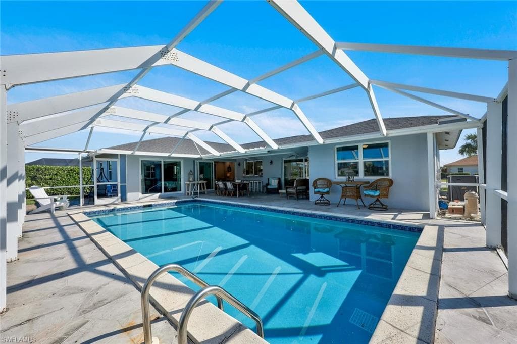 410 Yellowbird St, Marco Island, FL 34145-27