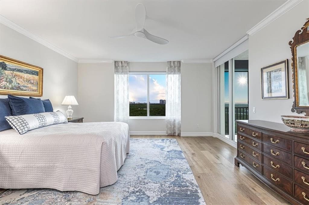 445 Cove Tower Dr 903, Naples, FL 34110-17