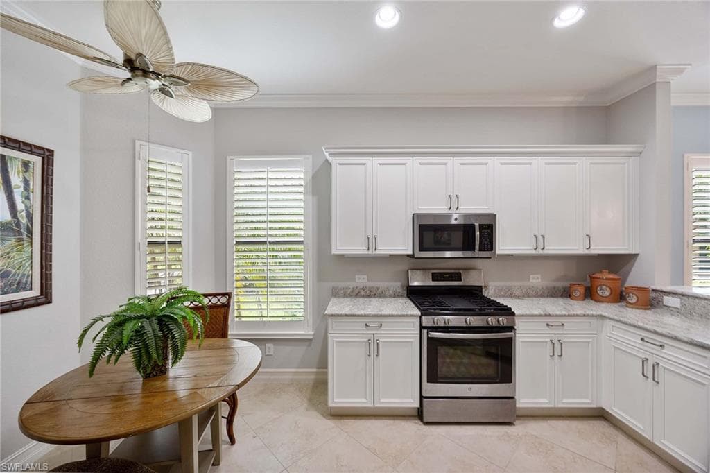 6603 Roma Way, Naples, FL 34113-17