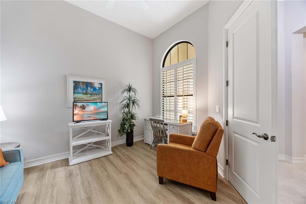 6603 Roma Way, Naples, FL 34113-30