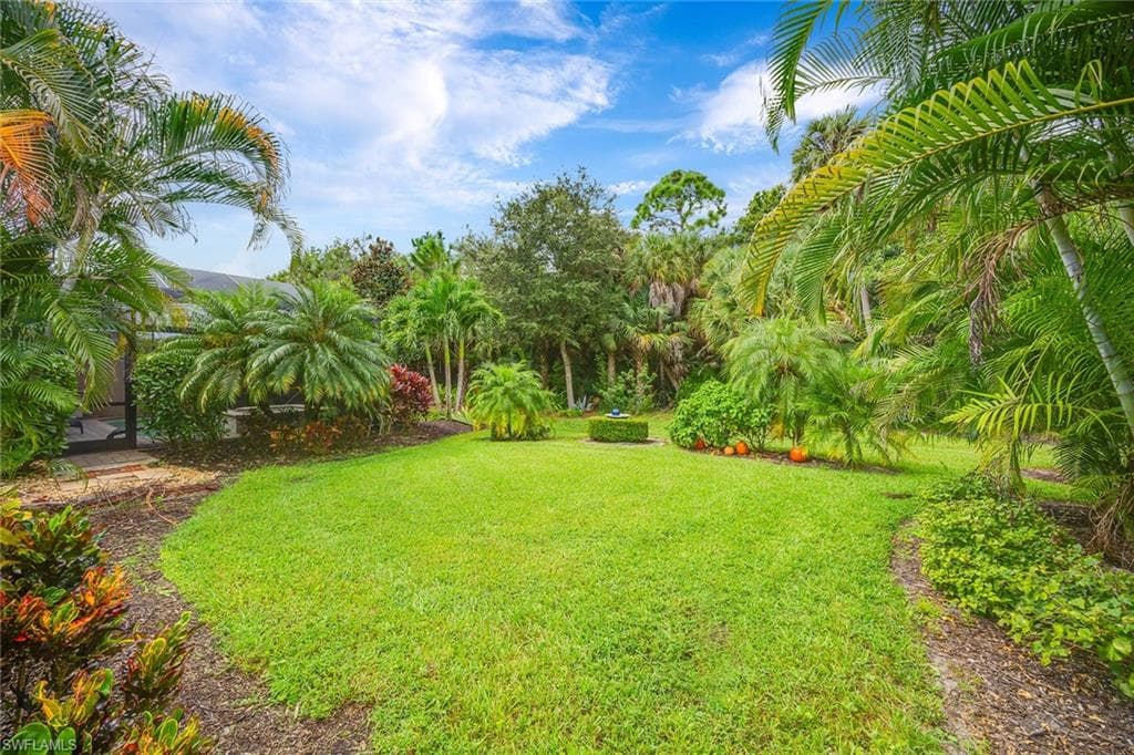 6603 Roma Way, Naples, FL 34113-34