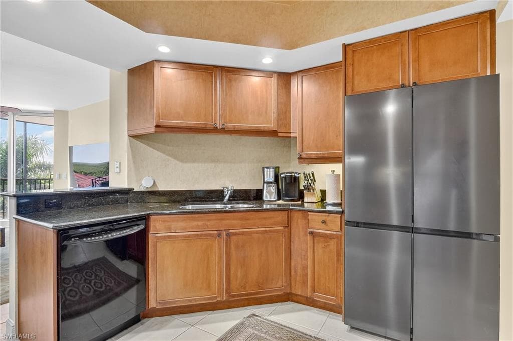 1060 Borghese Ln 403, Naples, FL 34114-16