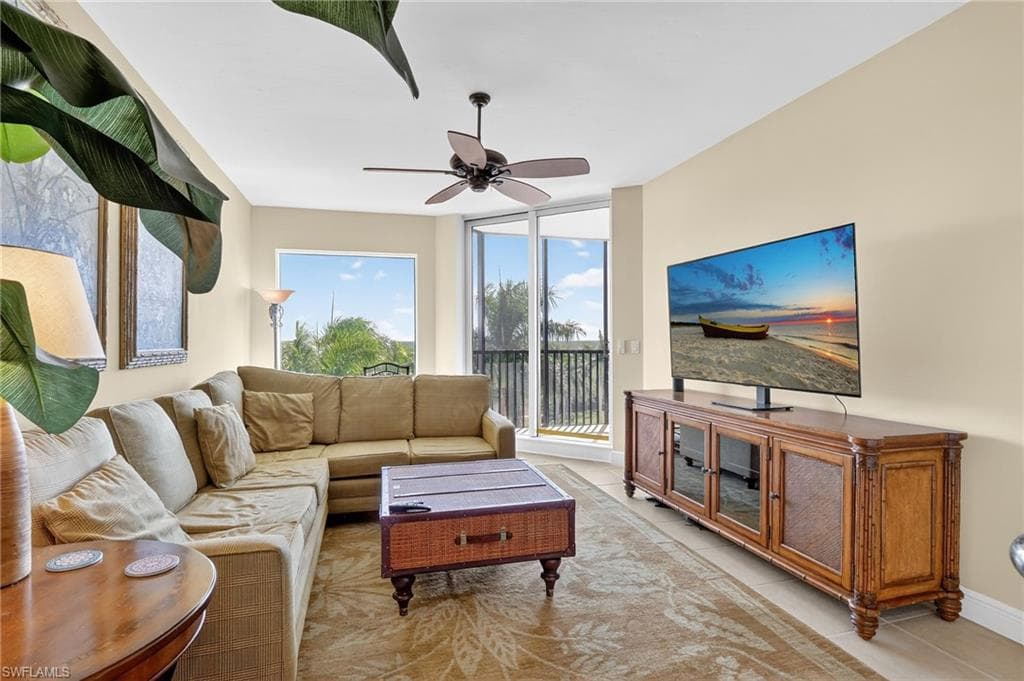 1060 Borghese Ln 403, Naples, FL 34114-19