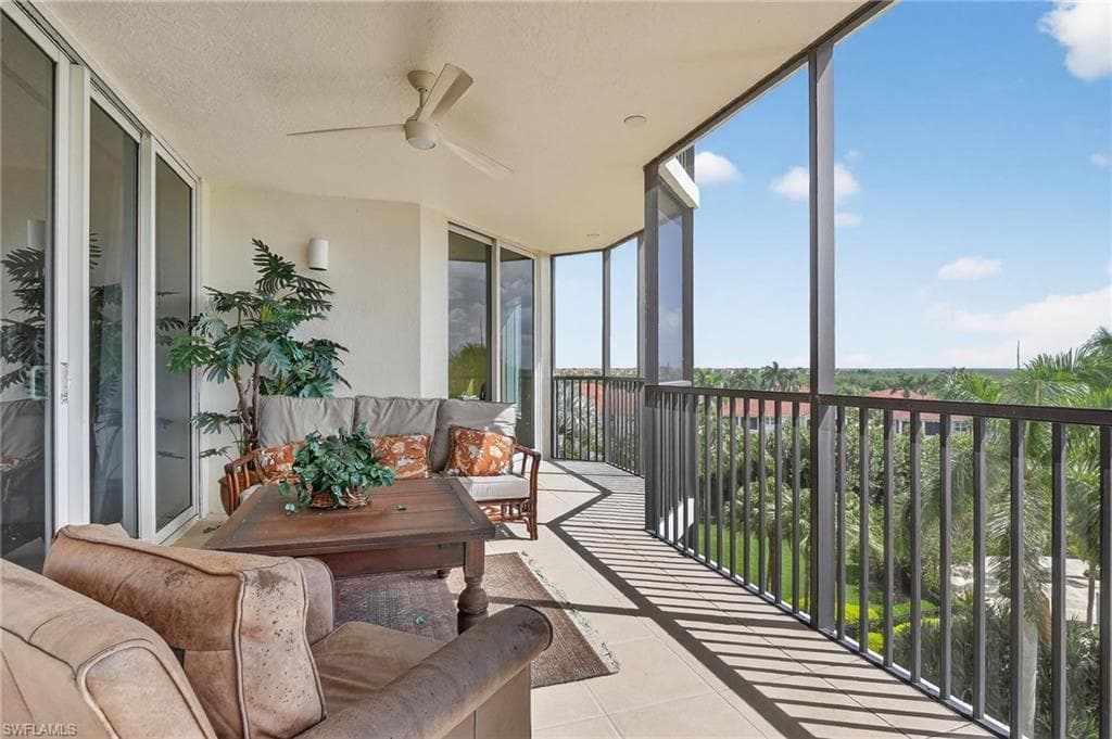 1060 Borghese Ln 403, Naples, FL 34114-32