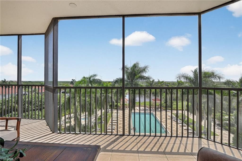 1060 Borghese Ln 403, Naples, FL 34114-33